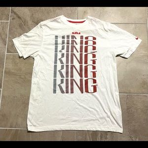 Men’s Nike Lebron King dri-fit LARGE T-Shirt